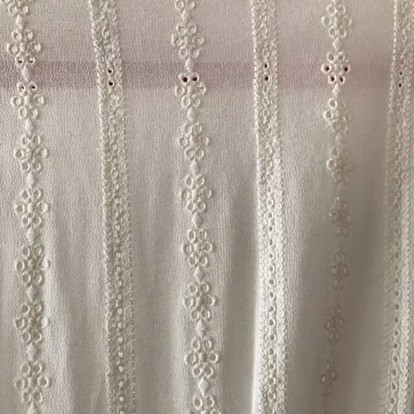 SOLD Lace ruffle tie crop top - Picture 5 of 8